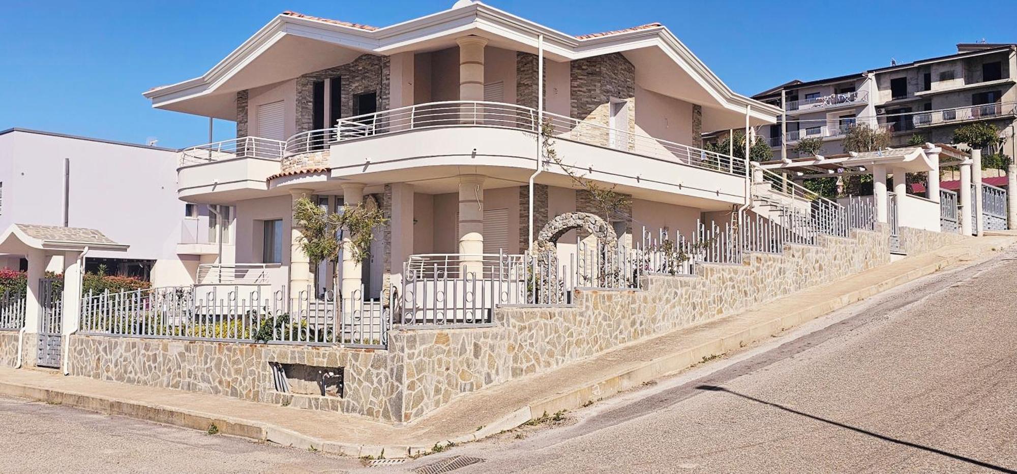 Grillo Superior Apartments Capo Vaticano Exterior photo